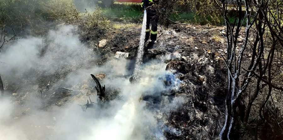 16 misiuni de acordare a asistenței medicale și 2 incendii de vegetație stinse de pompierii giurgiuveni în ultimele 24 de ore thumbnail