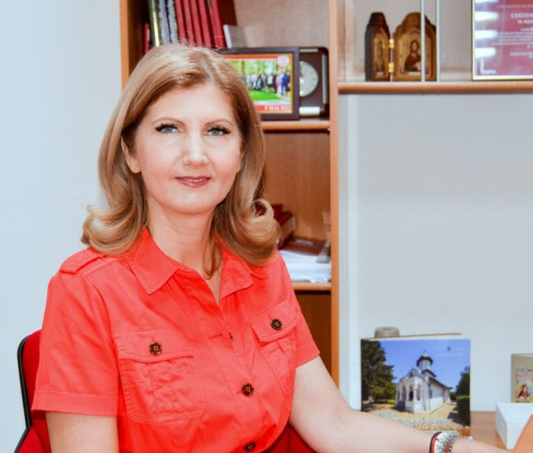 Cristina Elena DINU: „Toţi cetăţenii trebuie să aibă acces gratuit la sănătate!”
