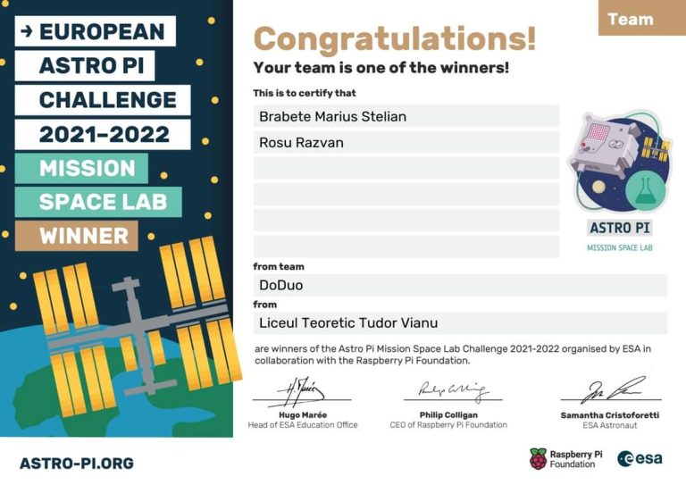 Elevii giurgiuveni, Marius Brabete și Răzvan Roșu, componenții singurei echipe românești, câștigătoare a competiției „Astro Pi” organizată de Agenția Europeană Spațială