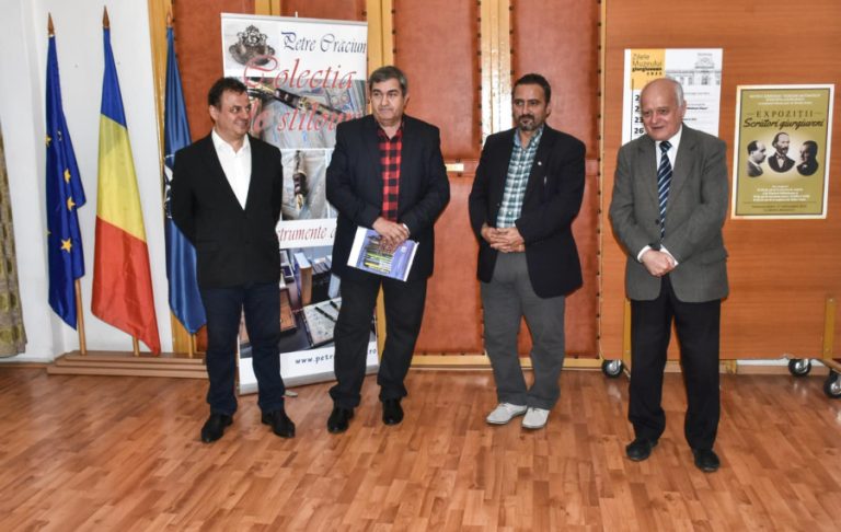 Expoziție de stilouri românești la Muzeul Județean „Teohari Antonescu”