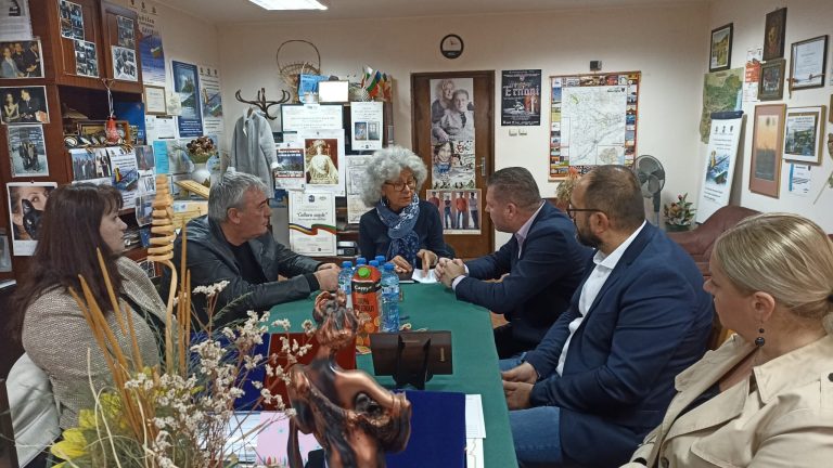 Identificarea de noi proiecte transfrontaliere pentru dezvoltarea comunei Adunații Copăceni, o nouă preocupare a primarului Daniel Rusu