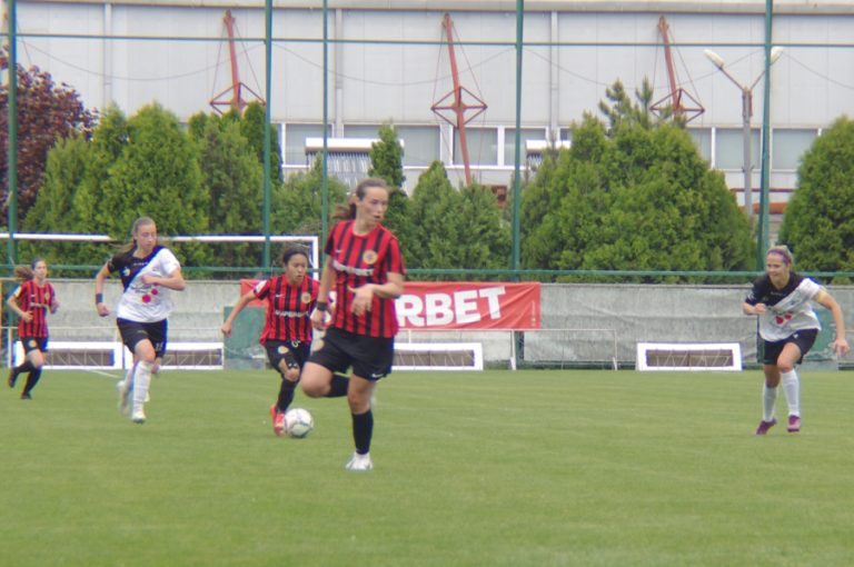 FOTBAL. Liga 1 Feminin-play-off:  ”Carmen București” – ”Universitatea” Cluj 0-1 (0-0)