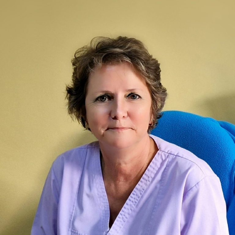 Dr. primar în Dermatologie , Alina CHIOSEA: ”Atenție părinți la pisicile de pe stradă, ce vă pot îmbolnăvi copiii…!”