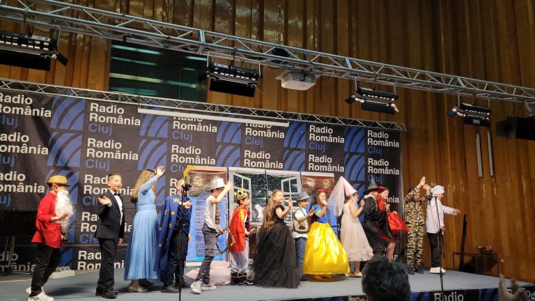3 premii importante pentru elevii Școlii Gimnaziale Nr.7 Giurgiu la Festivalul Național de Teatru în Limba Engleză pentru elevi
