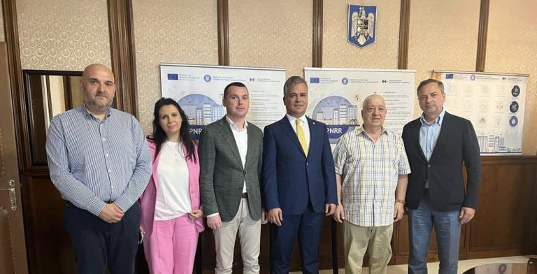 Gabriela HORGA, deputat PNL: „Comunele Oinacu și Mihailești vor fi reabilitate în urma semnării contractelor finanțate prin Programul Național de Investiții ”Anghel Saligny”