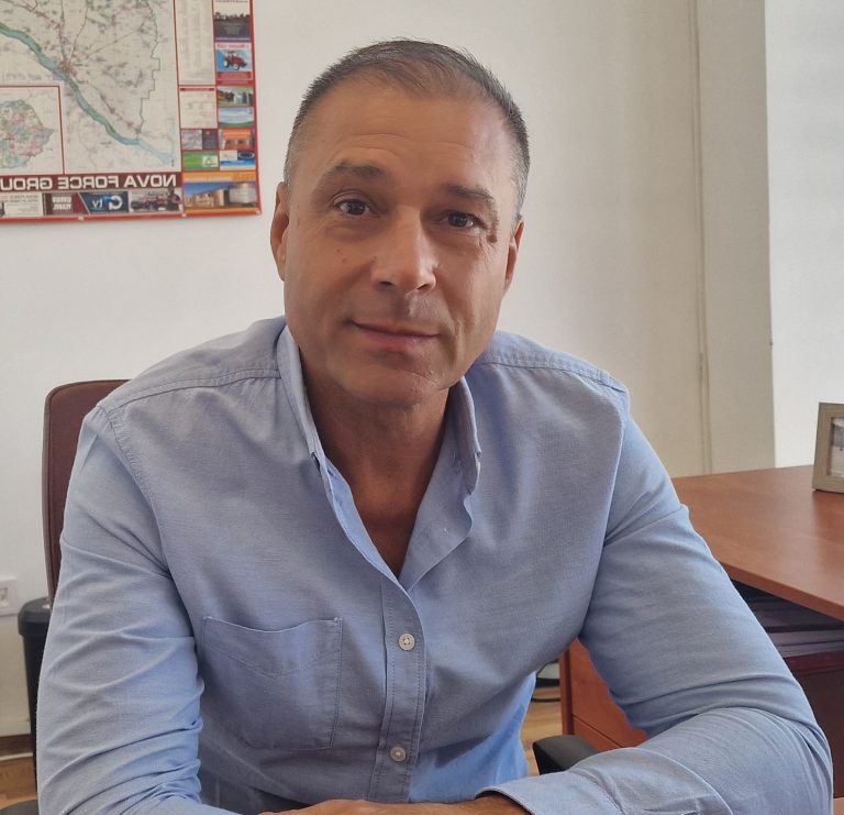 Ion GHIMPEȚEANU: „Să avem cu toții un an școlar plin de succese, împliniri și bucurii!”