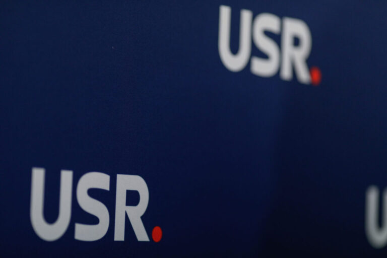 USR: e-Factura nu reduce evaziunea, ci îi chinuie pe antreprenorii cinstiți