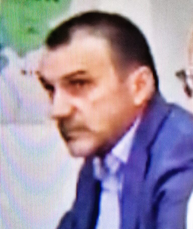 Oficial, viitorul candidat al AUR Giurgiu, la fotoliul de primar al municipiului, ar putea fi Sorin RUSE, președintele Organizației municipale Giurgiu. Bogdan Bratu rămâne astfel, un outsider nesusținut de partid!