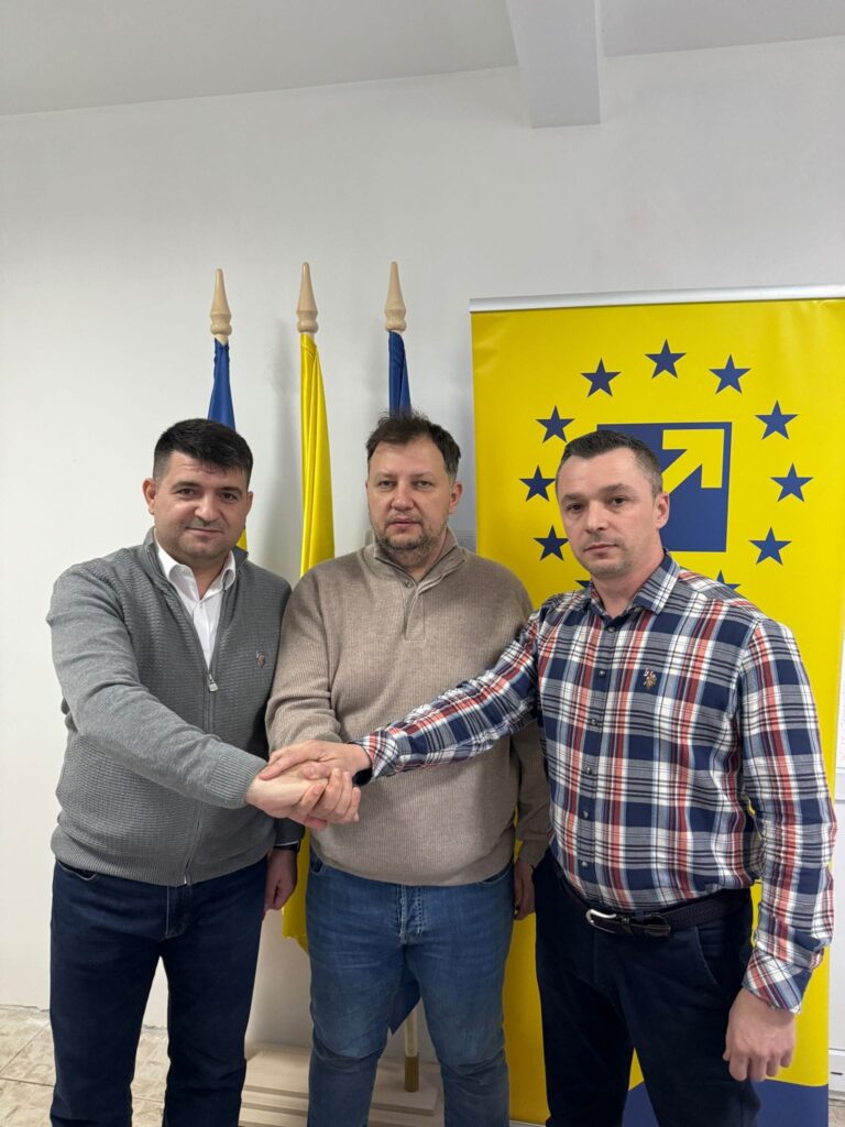Senatorul PNL, Toma Petcu: ”Organizația PNL Mihăilești este preocupată să pună în fruntea Primăriei pe cel pe care îl considerați omul potrivit!” (VIDEO)
