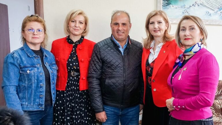 Cristina Elena DINU, deputat PSD: „Echipa OFSD Giurgiu a sărbătorit Ziua Femeii la Malu…”