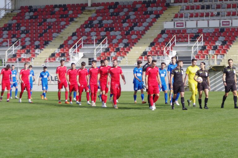 FOTBAL, Liga a III-a.  În  etapa a 18-a „Dunărea Giurgiu” evoluează în  deplasare, cu echipa „Tricolorul Breaza”