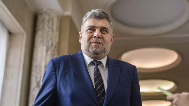 La Congresul de sâmbătă, 24 august, Marcel Ciolacu, a fost reconfirmat ca președinte al PSD!  Liderul Social Democrat, hotărât să întrerupă tradiția ultimilor 20 de ani, de a pierde cursa pentru Cotroceni!