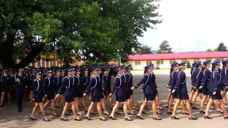O nouă sesiune de admitere în școlile de poliție din România: peste 1.600 de locuri disponibile