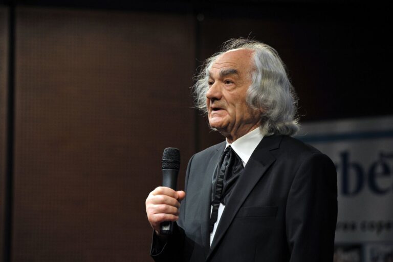Renumitul neurochirurg Leon Dănăilă îi îndeamnă pe români să îl voteze președinte pe Nicolae Ciucă