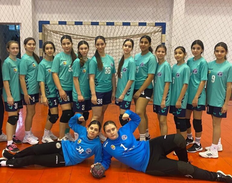HANDBAL – Junioarele 3 de la „Dunărea Giurgiu” au câștigat în deplasare, la Dobroești, iar junioarele 2 au pierdut la Călărași…