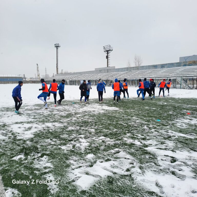 FOTBAL. Cantonament pe plan local pentru fotbaliștii de la „Dunărea Giurgiu”.