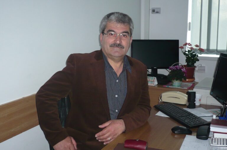 In memoriam: Marius STOICA, un dascăl și director de școală dedicat cărților, educației și mai ales oamenilor!