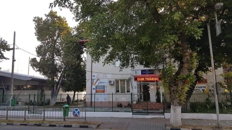 Școala nr. 7 din municipiu a fost comasată cu Școala nr. 1