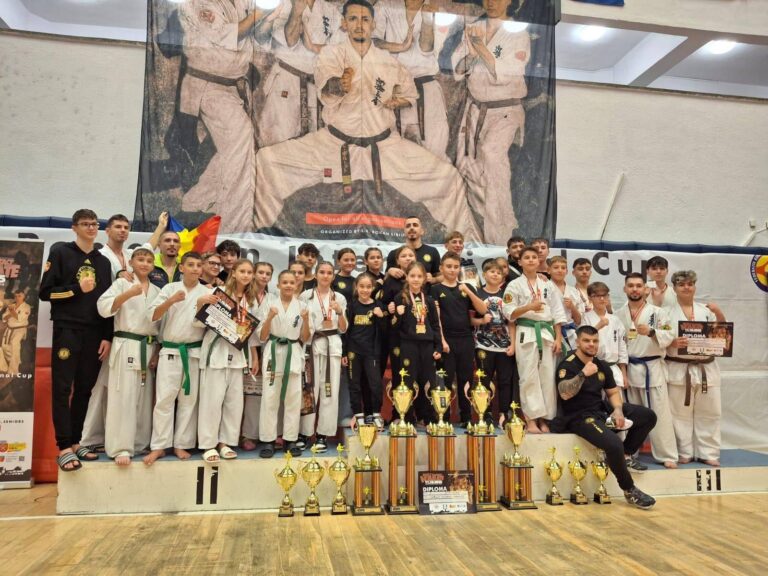 Karatiștii de la „Cătălin Mocanu Academy”, din nou pe podium! Giurgiuvenii au cucerit 17 medalii și au urcat pe primul loc, în clasamentul cluburilor!