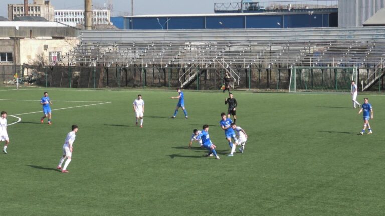 FOTBAL Liga III-a. În penultimul amical al iernii, Dunărea Giurgiu a fost învinsă, acasă de „CSM Alexandria” și de… gripă!
