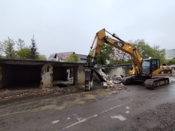 Primăria Giurgiu a stabilit data de 1 martie, termenul limită pentru demolarea garajelor din cartierele Negru-Vodă, Decebal și zona Pasarelă