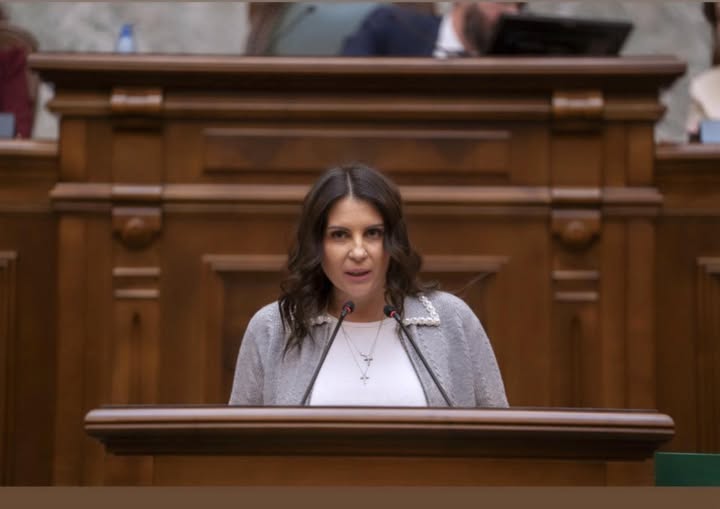 Senator Gabriela HORGA: „…AUR și alte partide, nu vin cu soluții și recurg constant la populism!”