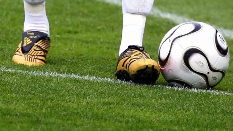 FOTBAL. Liga III-a. Meci amical: Dunărea Giurgiu – Sport Club Popești-Leordeni. Partida se joacă la Giurgiu,  pe stadionul din Port