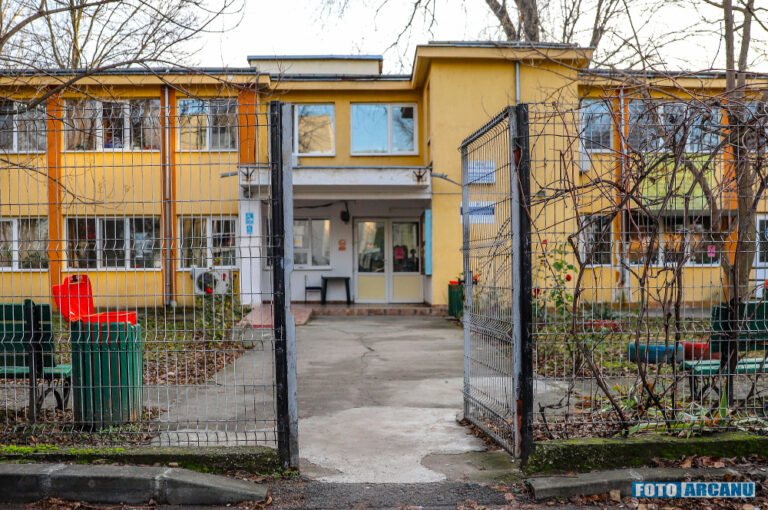 Suspiciuni de corupție în cadrul Comisiei de Evaluare a Persoanelor Adulte cu Handicap din Giurgiu. Directorul DGASPC a sesizat organele de anchetă, reclamând presiuni și intimidări făcute asupra sa.