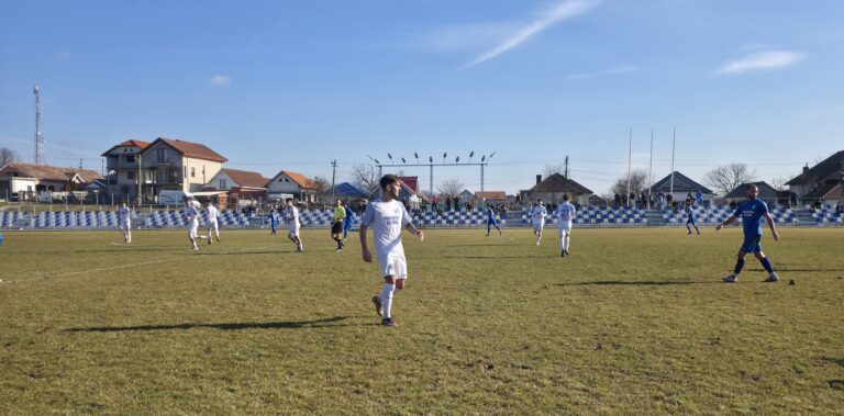 FOTBAL. În derby-ul județului de Liga a III-a: Dunărea Giurgiu – ACS Axi Arena!