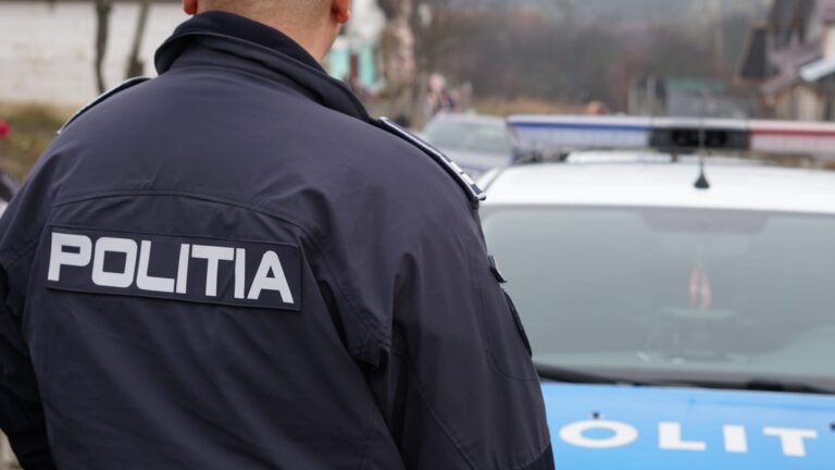 Un bărbat din Vărăști, ce și-a amenințat tatăl, a fost reținut de poliție pentru 24 de ore! Acesta mai săvârșise două infracțiuni…