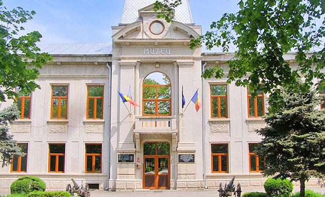 Două Expoziții de excepție organizate de Muzeul Județean de Istorie Giurgiu, vineri, 6 martie, cu prilejul Zilei Femeii