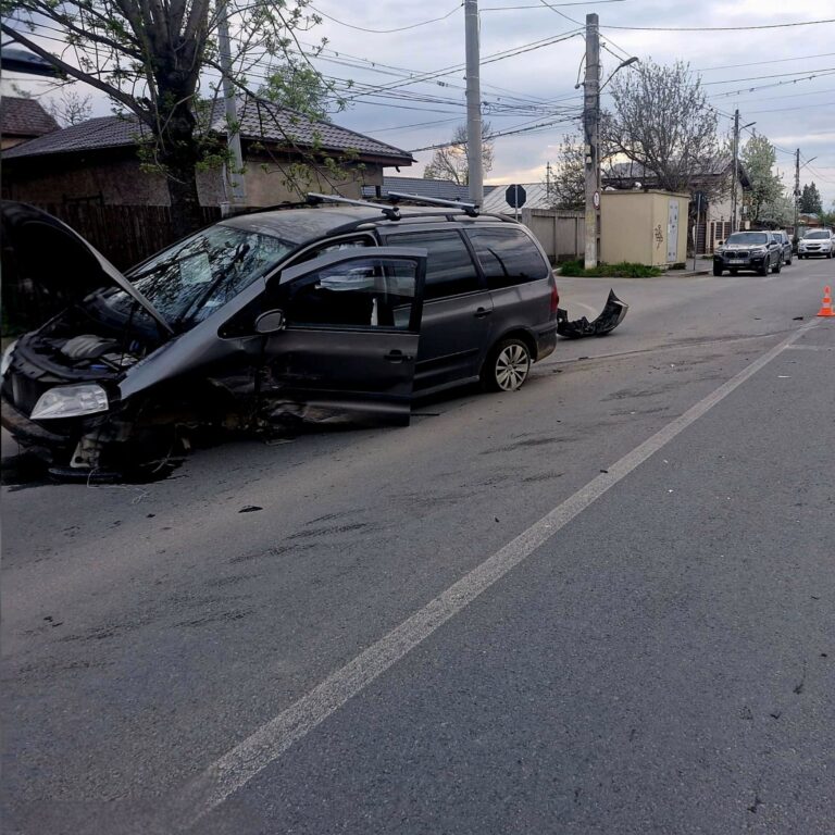 Un bărbat de 22 de ani a ajuns aseară, la spital, în urma unui accident auto petrecut în municipiul Giurgiu (Link)