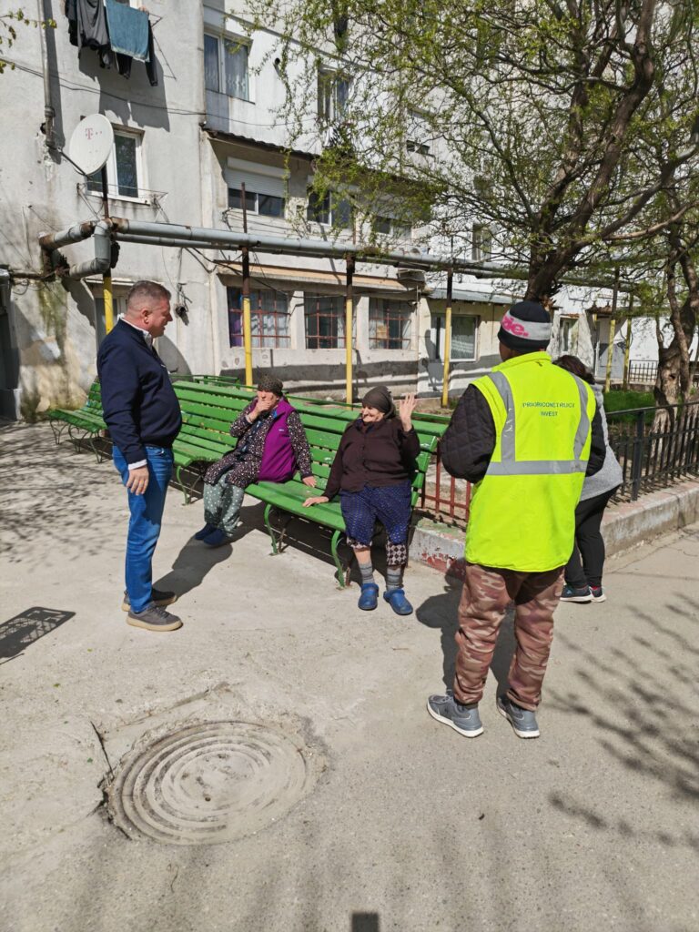 În pragul sărbătorilor Pascale, primarul comunei Adunații Copăceni, Daniel Rusu, a primit aprobarea pentru reabilitarea și consolidarea blocurilor din localitate!
