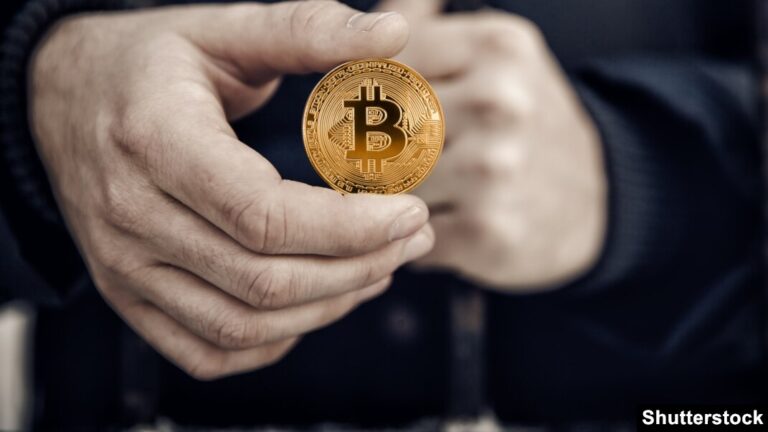 Poliția Giurgiu avertizează: atenție la falsele investiții în criptomonede promovate online