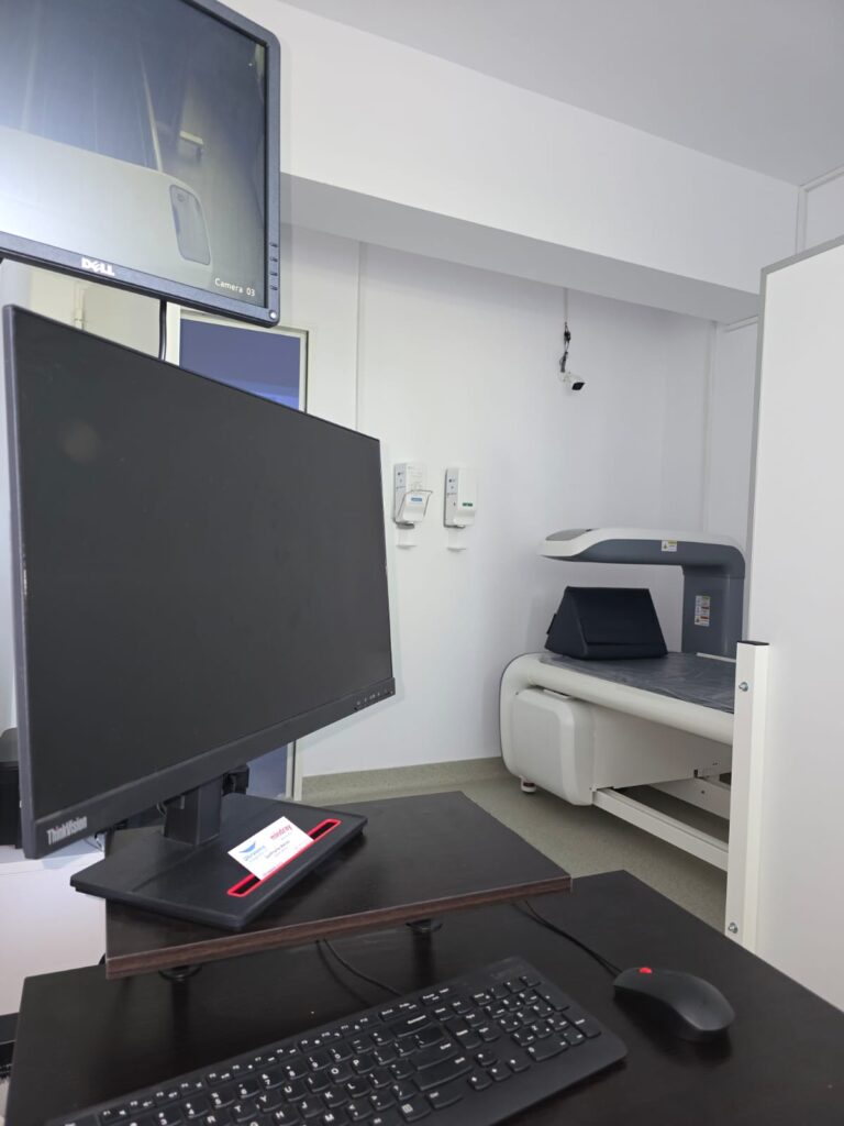 De la 1 mai, osteoporoza poate fi diagnosticată și la Spitalul Județean Giurgiu. Investigațiile DEXA, decontate prin Casa de Asigurări