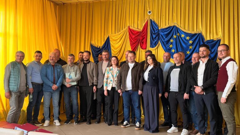  Miercuri, la sediul Primăriei Ogrezeni a fost semnat contractul de „ÎNFIINȚARE SISTEM DE CANALIZARE”. Cine au fost prezenți la eveniment…