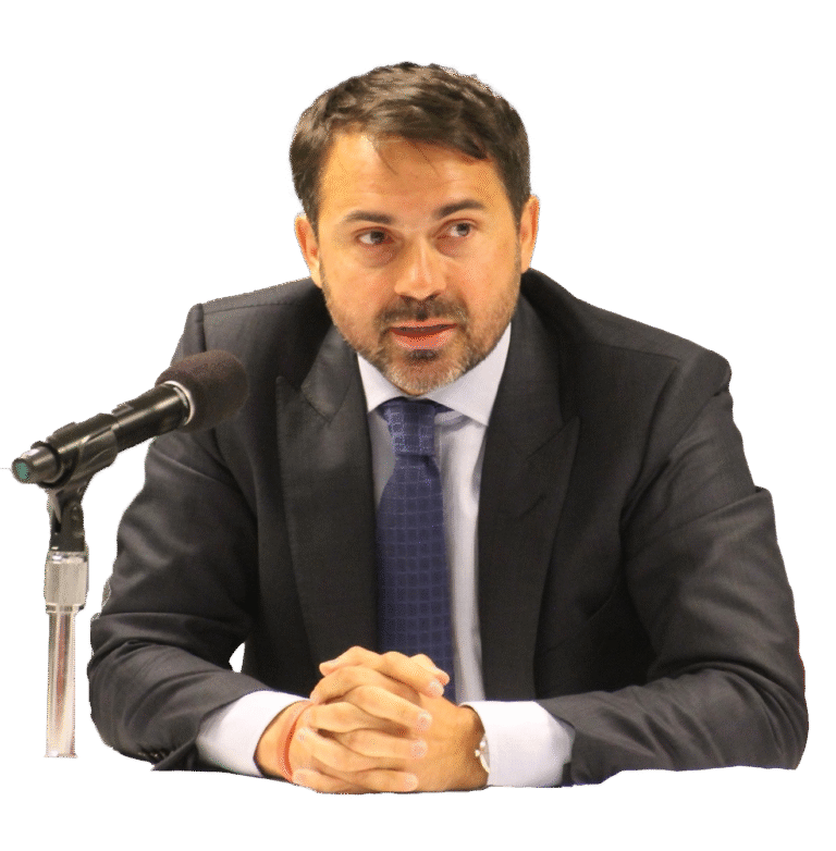 Liderul AUR Giurgiu, Cosmin Corendea, spune că ar trebui să fie invitați de președintele Dan,  să intre la Guvernare,  acuzându-l totodată pe acesta de „simulacru”