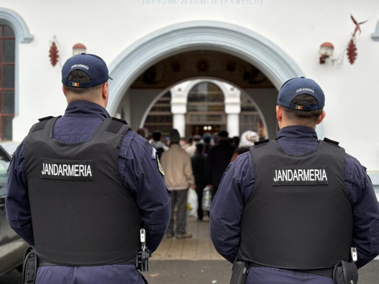 Jandarmeria Giurgiu: „Siguranța elevilor, prioritatea noastră”. Zeci de activități preventive și niciun caz penal în școlile aflate în responsabilitate
