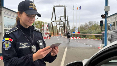 Anchetă penală: Șofer prins de polițiștii de frontieră cu permis fals pe un drum din Dolj