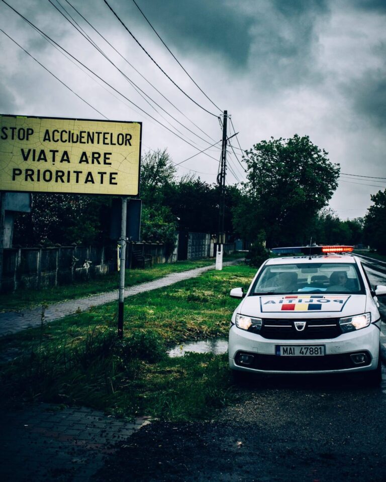 „Radar pe șoselele din Giurgiu: sute de șoferi trași pe dreapta, zeci de permise suspendate în doar trei zile”