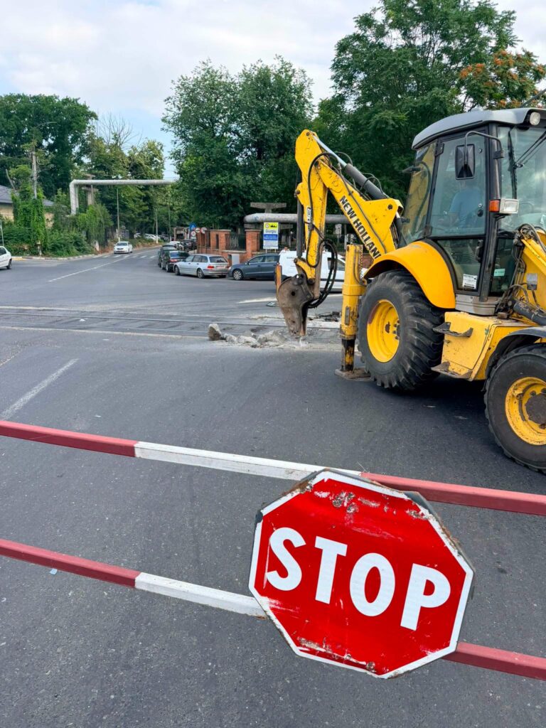 Lucrări de reabilitare a carosabilului în zona Pod Bizetz din Giurgiu. Traficul, îngreunat temporar