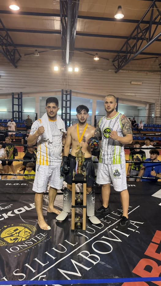 Caracter de campion! Giurgiuveanul Florian Motoc a câștigat piramida U18 la -70 kg, deși a luptat accidentat