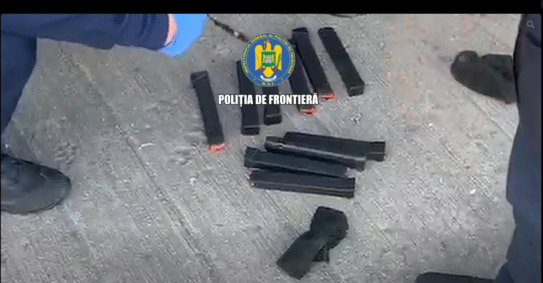 Captură surprinzătoare a polițiștilor de frontieră giurgiuveni: încărcătoare de pistol și mii de țigarete ascunse într-un autocar turcesc!