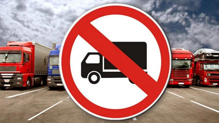Restricții temporare de circulație în zona Ruse (Bulgaria) pentru autovehiculele de marfă de peste 20 de tone, pe fondul temperaturilor ridicate! Vezi care sunt sectoarele de drum…