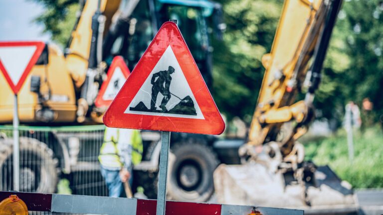 Lucrări de asfaltare în Cartierul Decebal–Daciei: restricții de trafic între 19–24 iunie