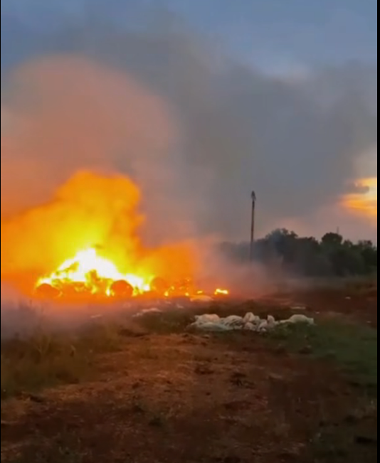 Incendiu violent, ieri, în localitatea Pietrișu, județul Giurgiu