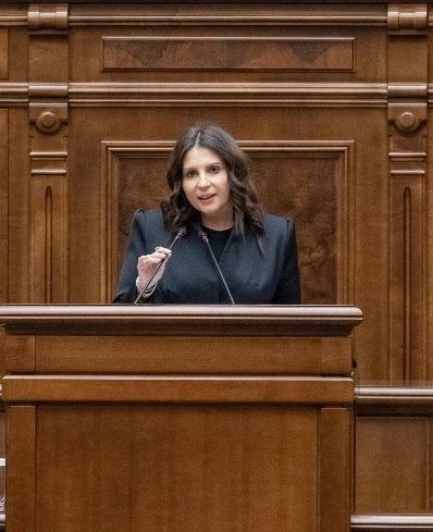Senator Gabriela HORGA: „Nu mai putem aborda crizele doar punctual, ci trebuie să creăm mecanisme pe care să le accesăm atunci când este nevoie!”