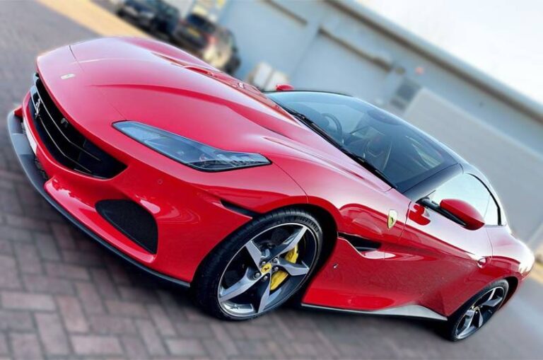 Cu cât se vinde un autoturism „Ferrari” la licitațiile pe platforma ANAF.