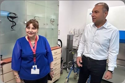 Spitalul Județean Giurgiu intră într-o nouă etapă: investiții majore pentru un act medical modern, chiar acasă. Prefectul Ion Ghimpețeanu: „Sănătatea este un drum cu prioritate”