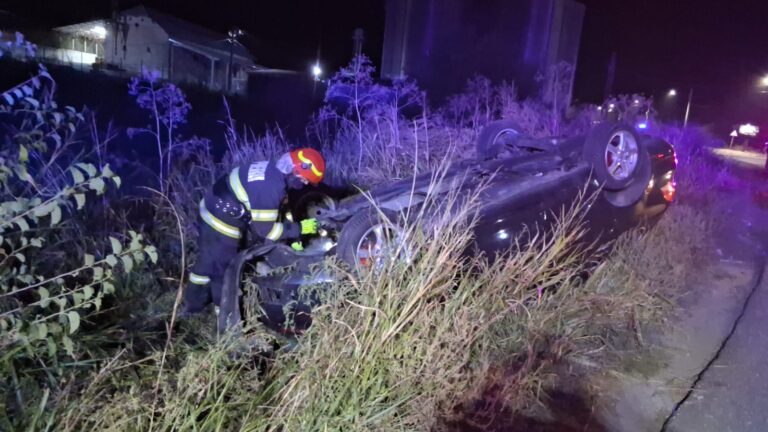 Un bărbat a ajuns la spital în urma unui accident produs între un autoturism și o căruță, la ieșire din localitatea Mârșa